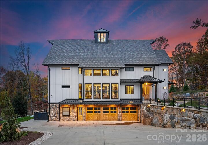 Property Photo: 222 Greenbay Road NC 28117