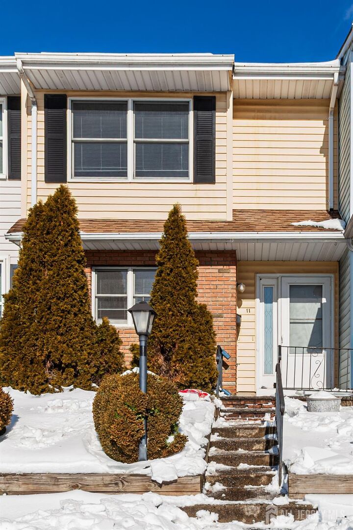 Property Photo:  11 Kyle Street  NJ 08835 