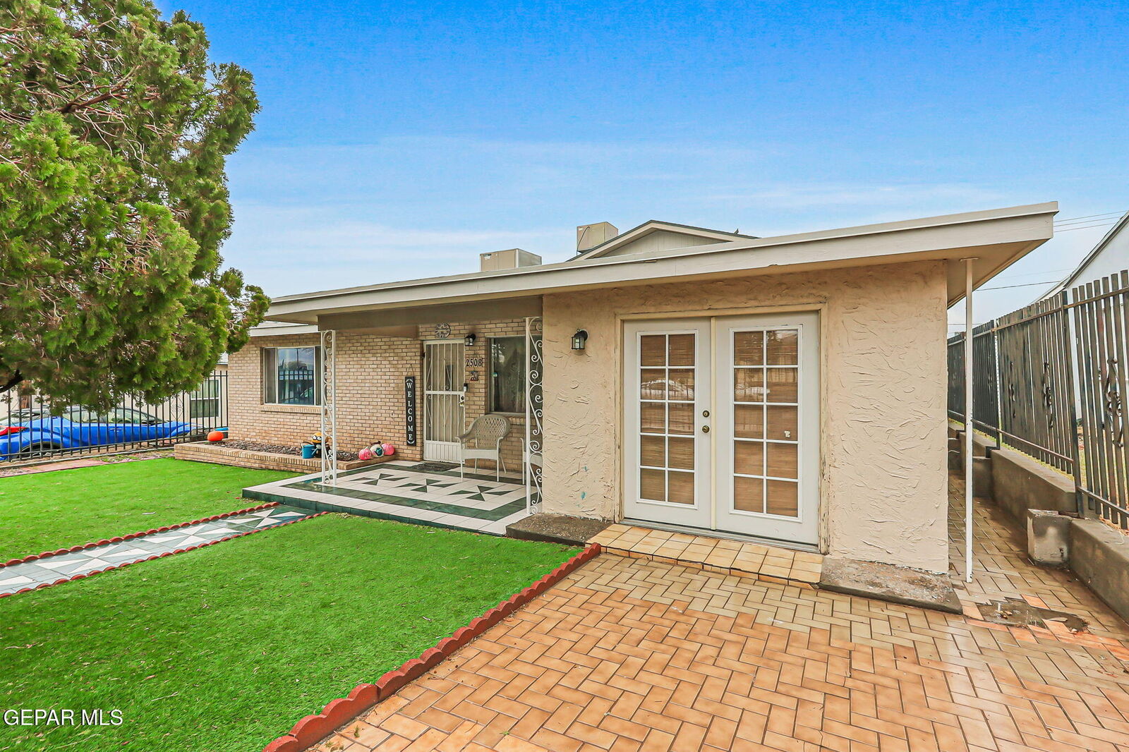 Property Photo:  2508 Mountain Avenue  TX 79930 