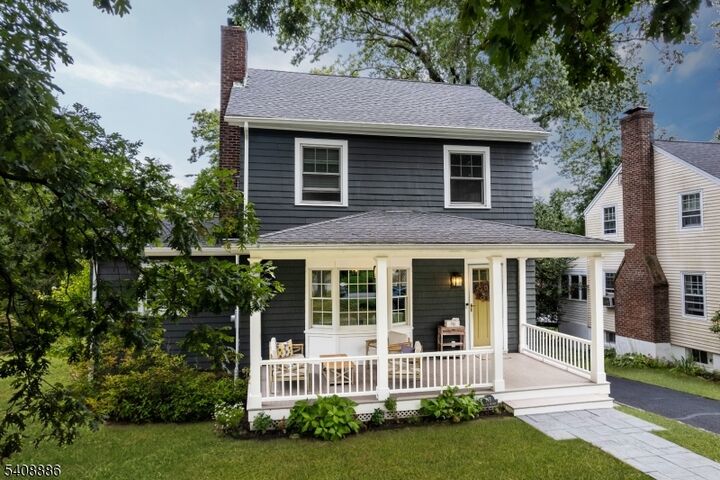 Property Photo:  195 Hillside Ave  NJ 07928 