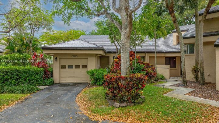 Property Photo: 9360 S Chelsea Dr S FL 33324