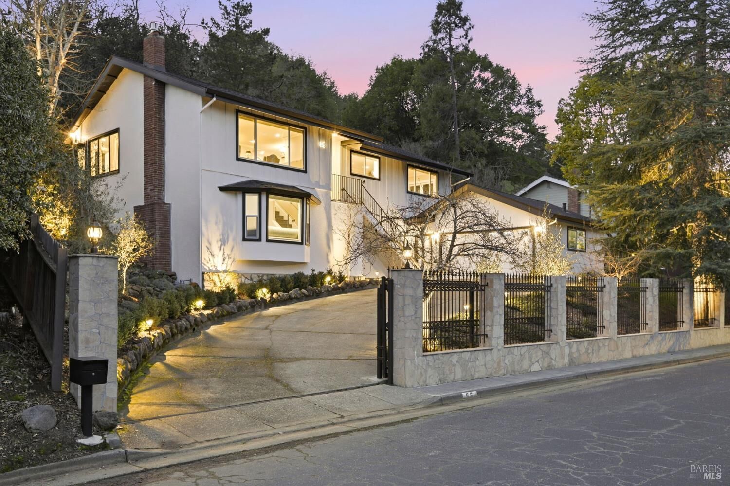 Property Photo:  55 San Joaquin Place  CA 94947 