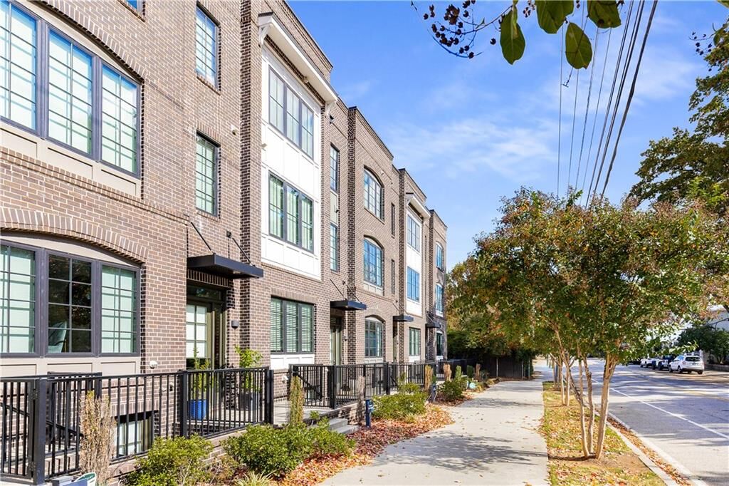 Property Photo: 726 Edgewood Avenue NE GA 30307