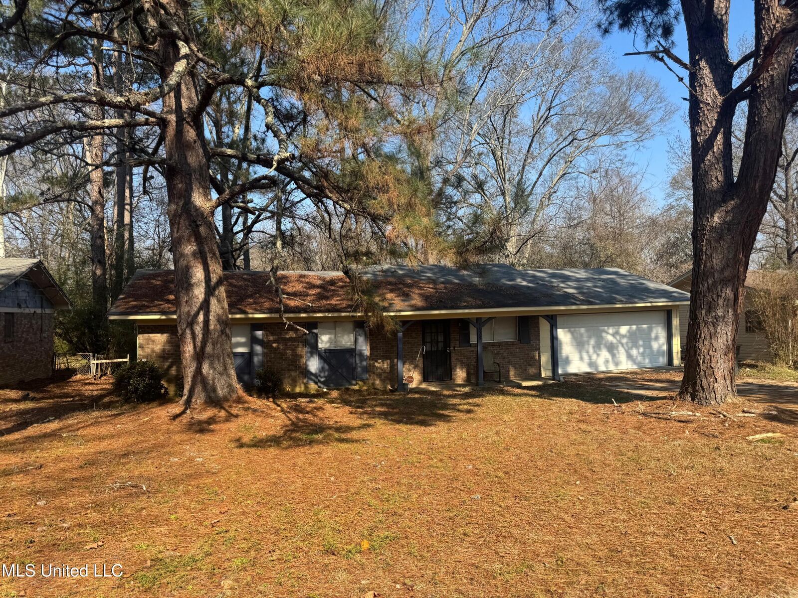 Property Photo:  1928 Teakwood Drive  MS 39212 