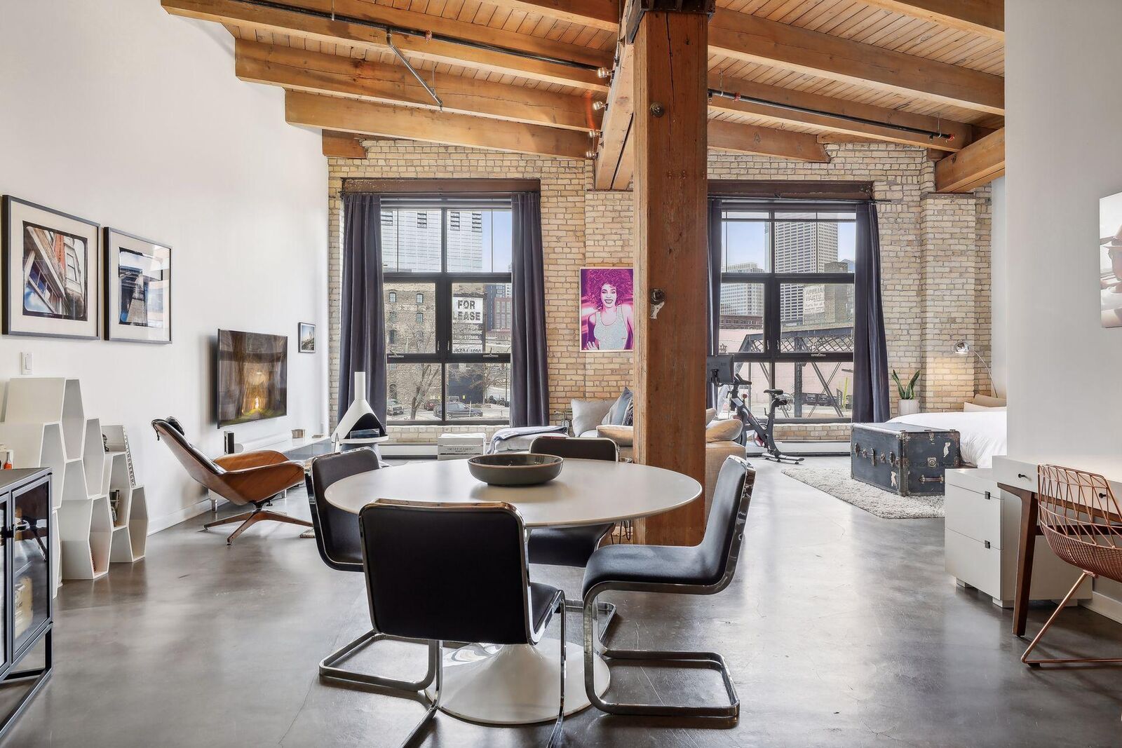 Property Photo:  404 Washington Avenue N 204  MN 55401 