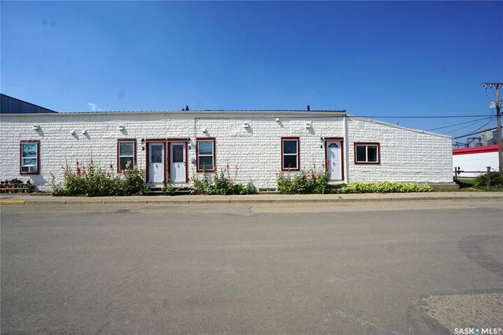 Property Photo:  116 Main Street  SK S0H 0C0 