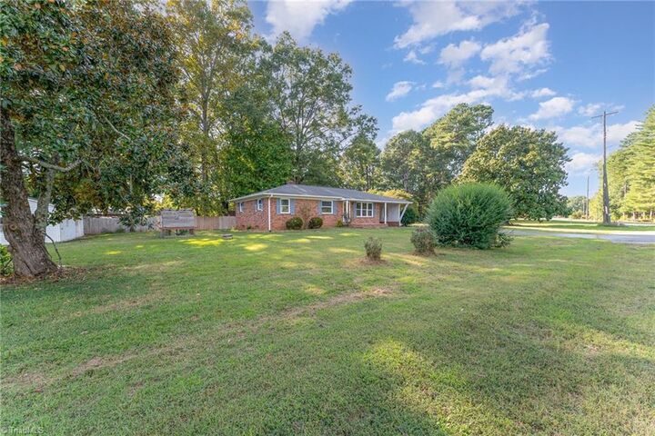 Property Photo:  218 Joyce Street  NC 27025 