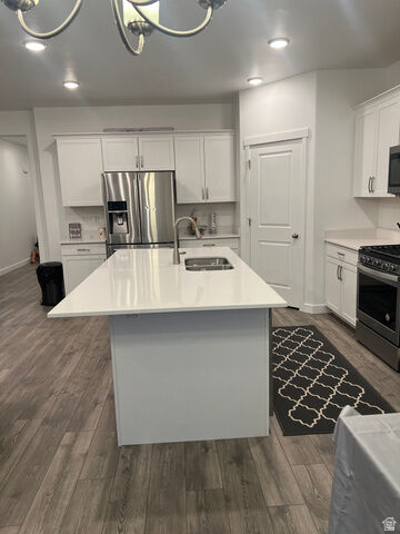 Property Photo: 422 W 1360 N UT 84074