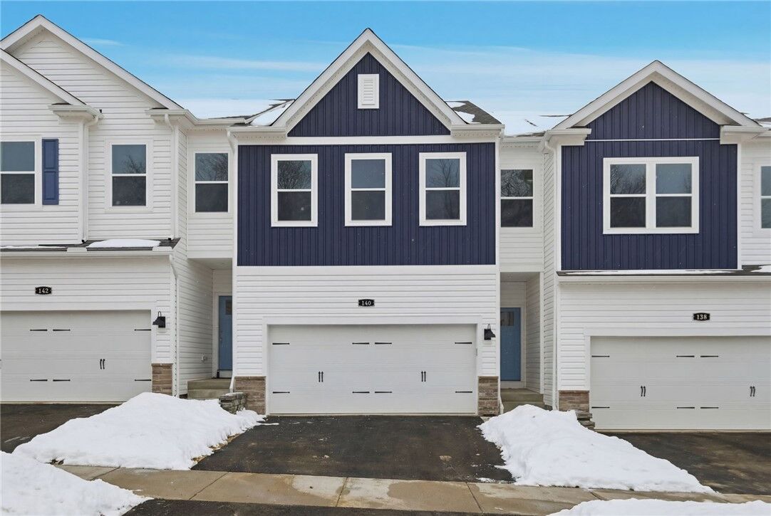 Property Photo:  140 Scotland Lane  PA 16037 