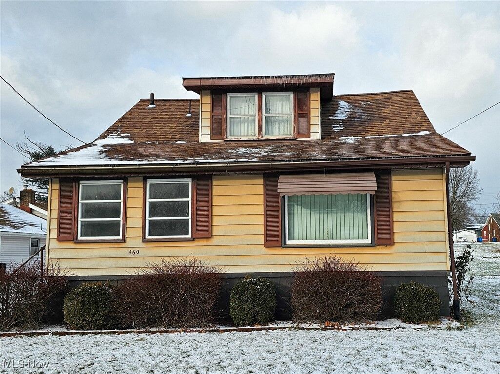 Property Photo:  460 Devitt Avenue  OH 44405 