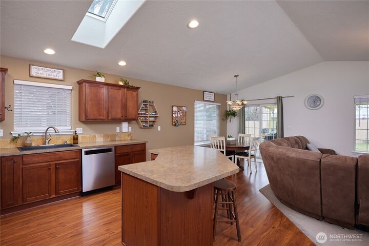 Property Photo:  1608  Edmond Street  WA 99362 