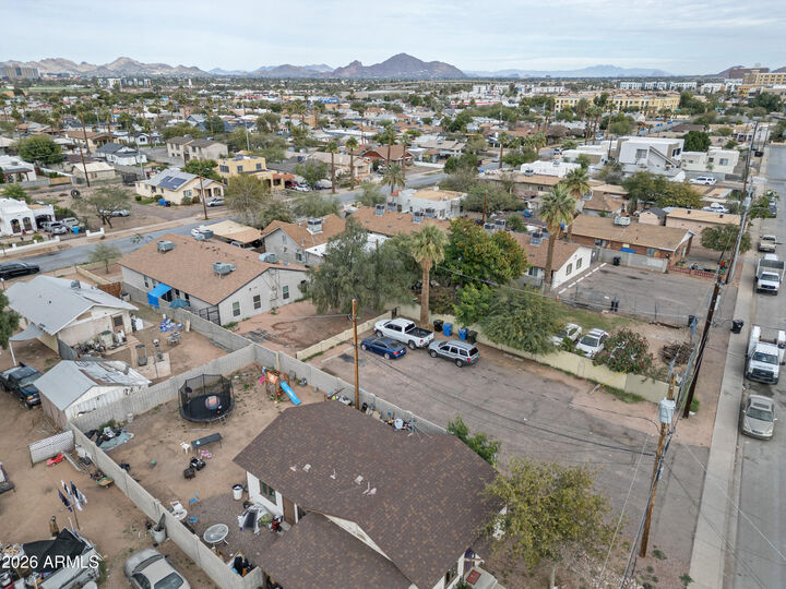Property Photo: 1421 E Fillmore Street AZ 85006