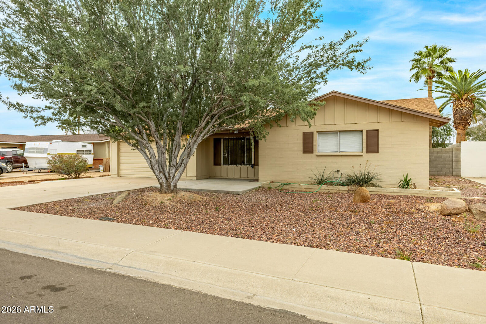 Property Photo:  1915 E Gemini Drive  AZ 85283 