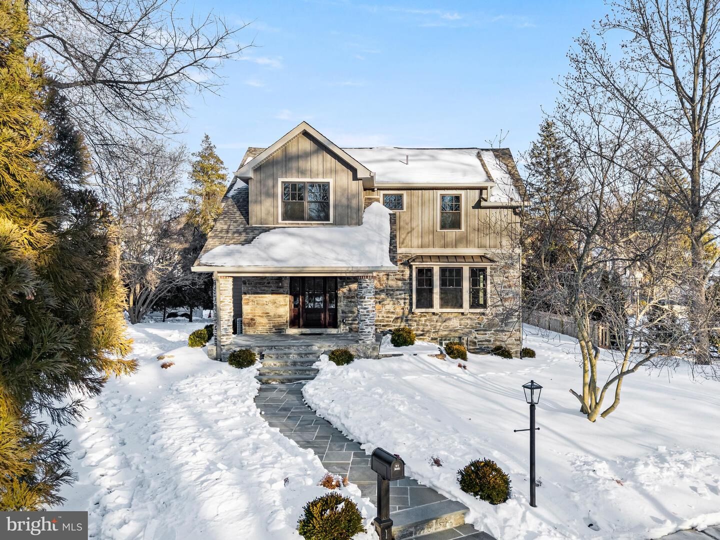 Property Photo: 16 Narbrook Park PA 19072