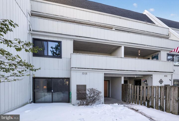 Property Photo:  194 Summit House  PA 19382 