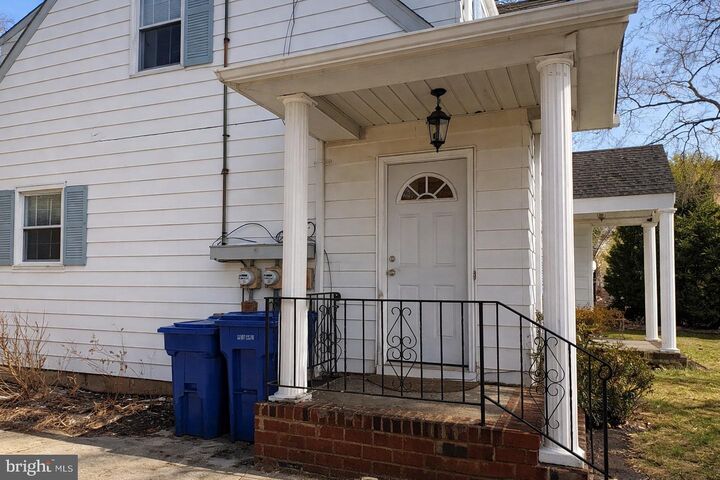 Property Photo:  3 Jerome Place 2  NJ 08902 