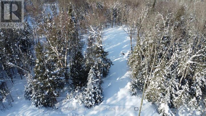 Property Photo:  2 Foxwood Court  ON P1H 2N5 