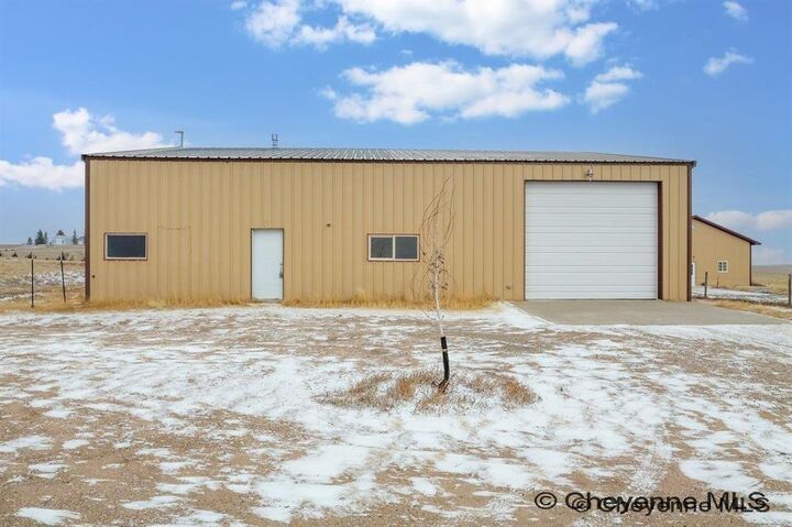 Property Photo:  1833 Studebaker Rd  WY 82009 