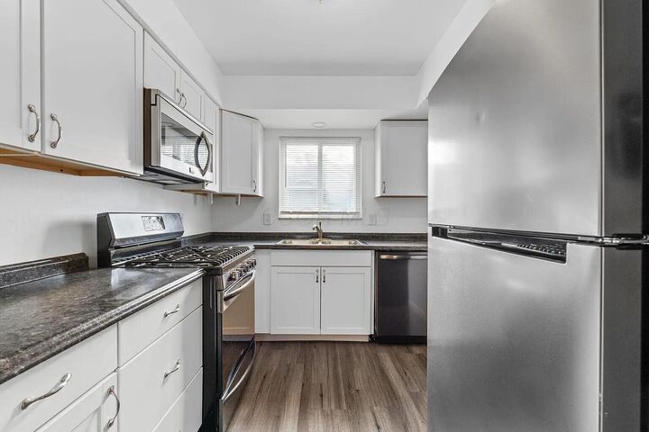 Property Photo:  1208 Woodbrook Lane  OH 43223 