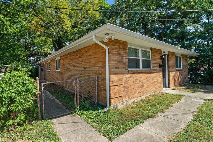 Property Photo:  962 Ferndale Place  OH 43209 