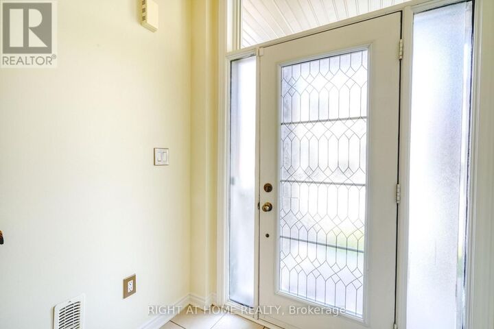 Property Photo:  53 Sandwell Street  ON L4H 4R2 