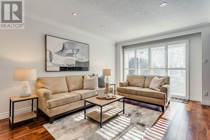 Property Photo: 17 Carl Shepway ON M2J 1X3