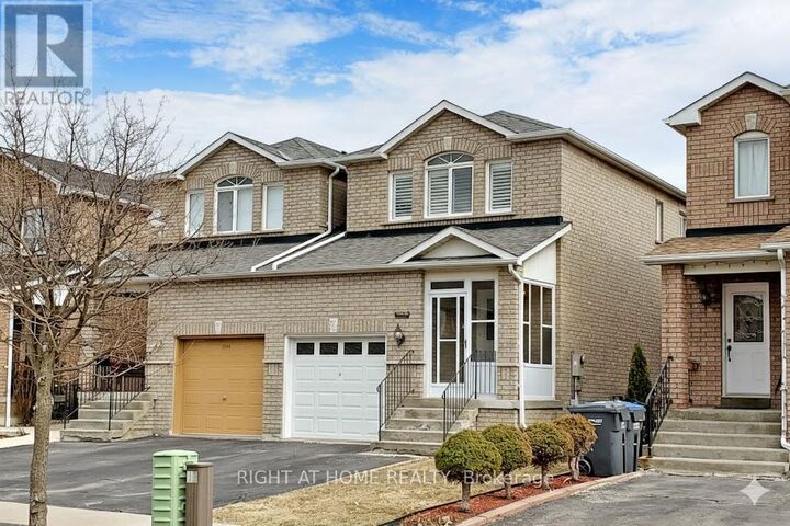 Property Photo:  1046 Windbrook Grove  ON L5V 2N7 