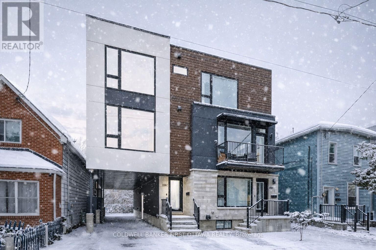 Property Photo: 238 Lebreton Street North C ON K1R 7J3