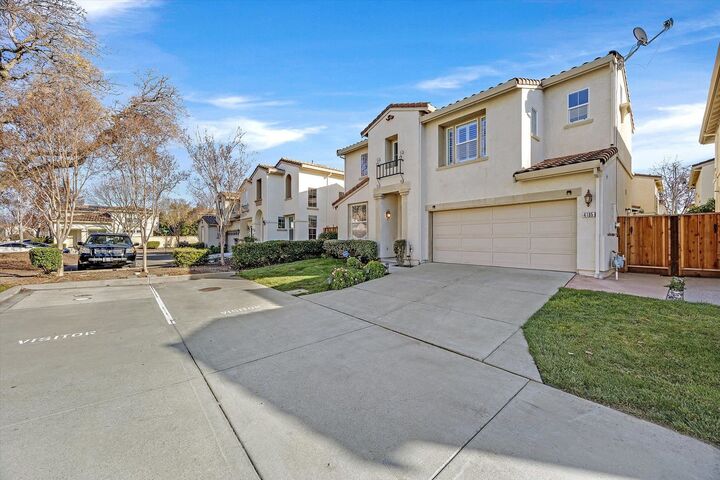 Property Photo:  4185 Font Ct  CA 94568 