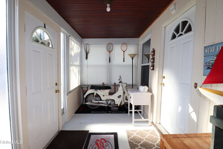 Property Photo:  30 Tremont Street  NY 12205 