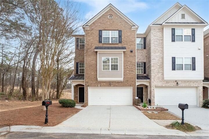 Property Photo:  2100 Tidal Cove  GA 30043 