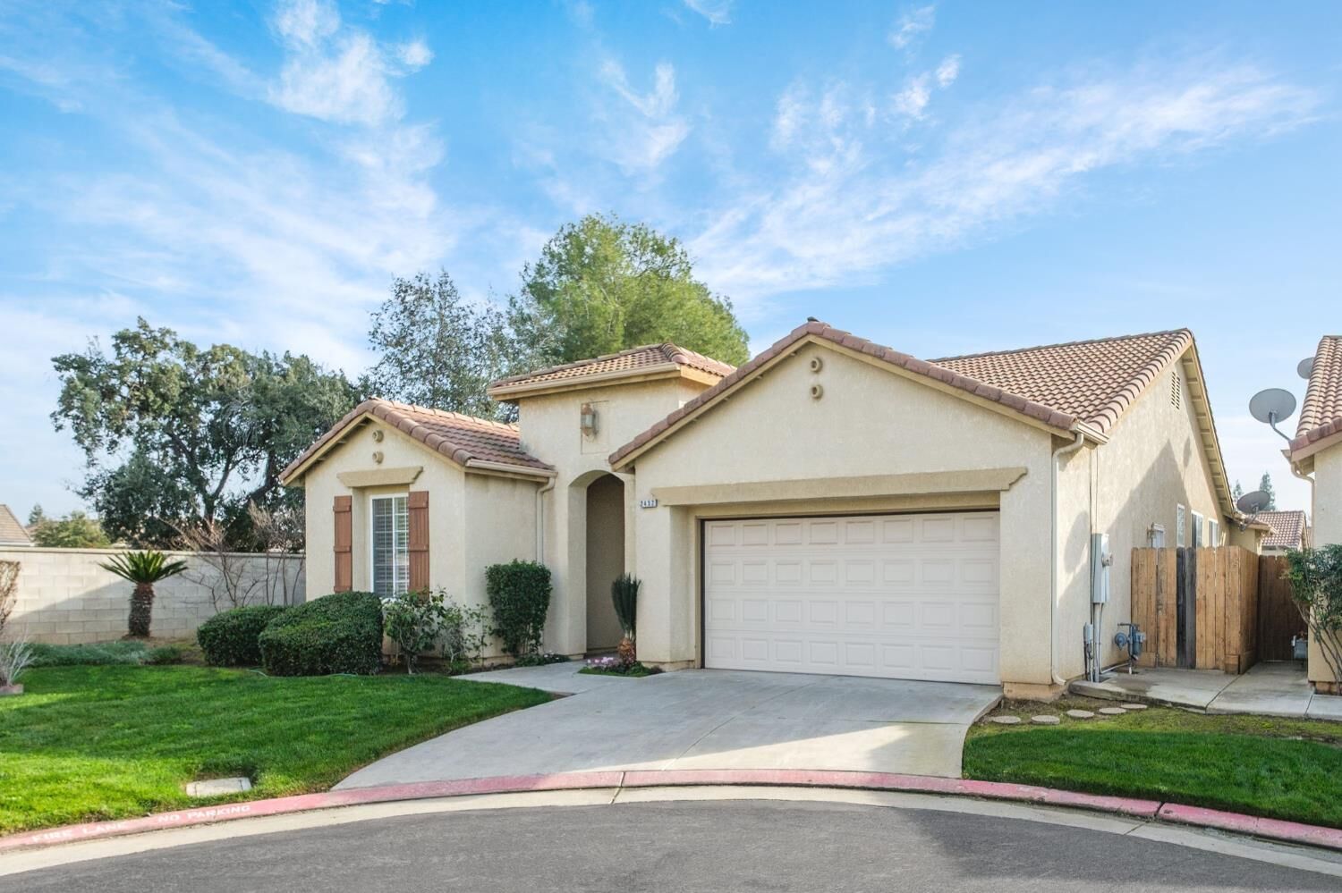Property Photo:  2452 E Marquise Court  CA 93720 