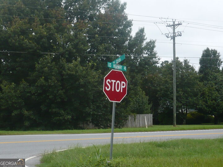 Property Photo:  2284 N Hwy 41  GA 31069 