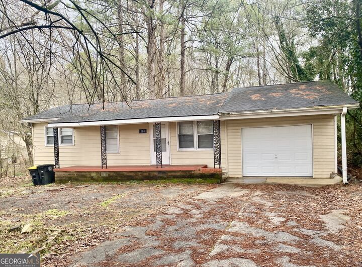Property Photo:  100 Asbury Drive NW  GA 30165 