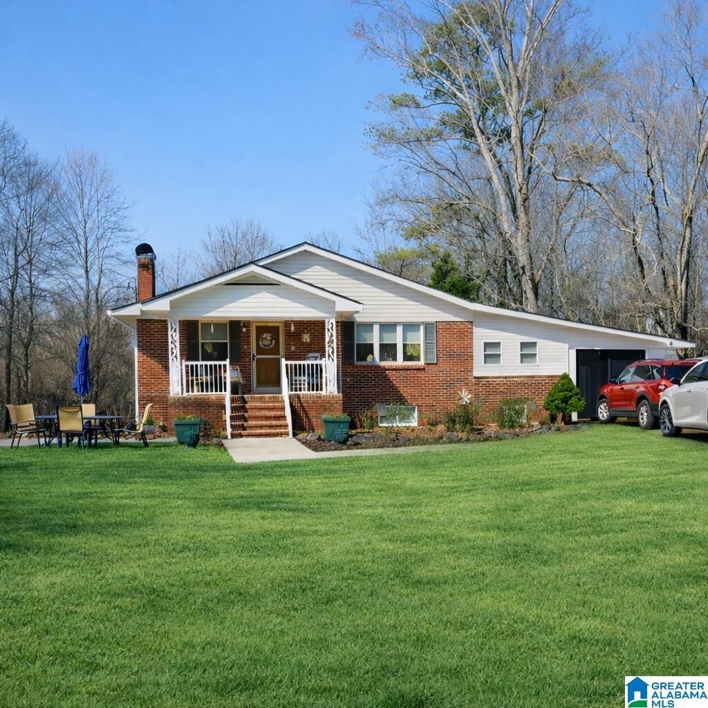 Property Photo:  7607 Highway 431  AL 36264 