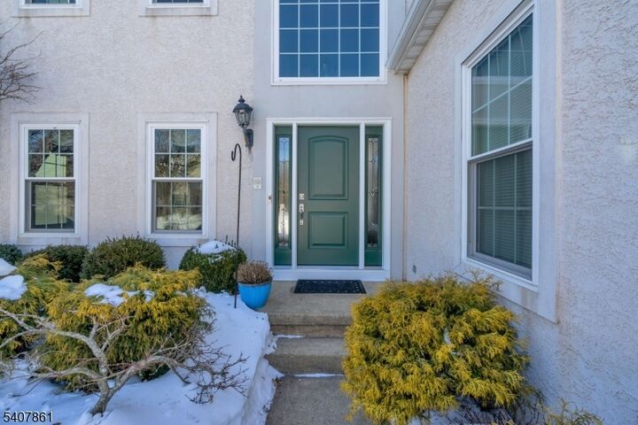 Property Photo:  17 Craft Farm Dr  NJ 08807 