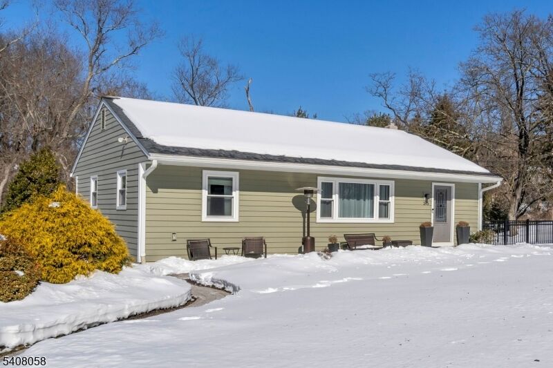 Property Photo:  245 Leeham Ave  NJ 08807 