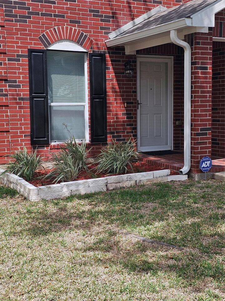 Property Photo:  9011 Mercury Cove Court  TX 77075 