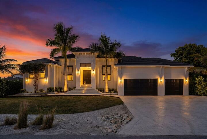 Property Photo:  1643 Stanford Lane  FL 34231 