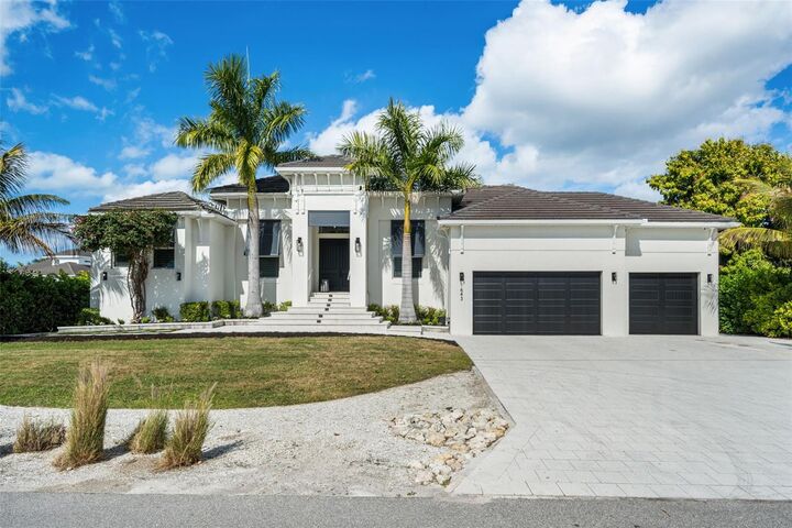 Property Photo:  1643 Stanford Lane  FL 34231 