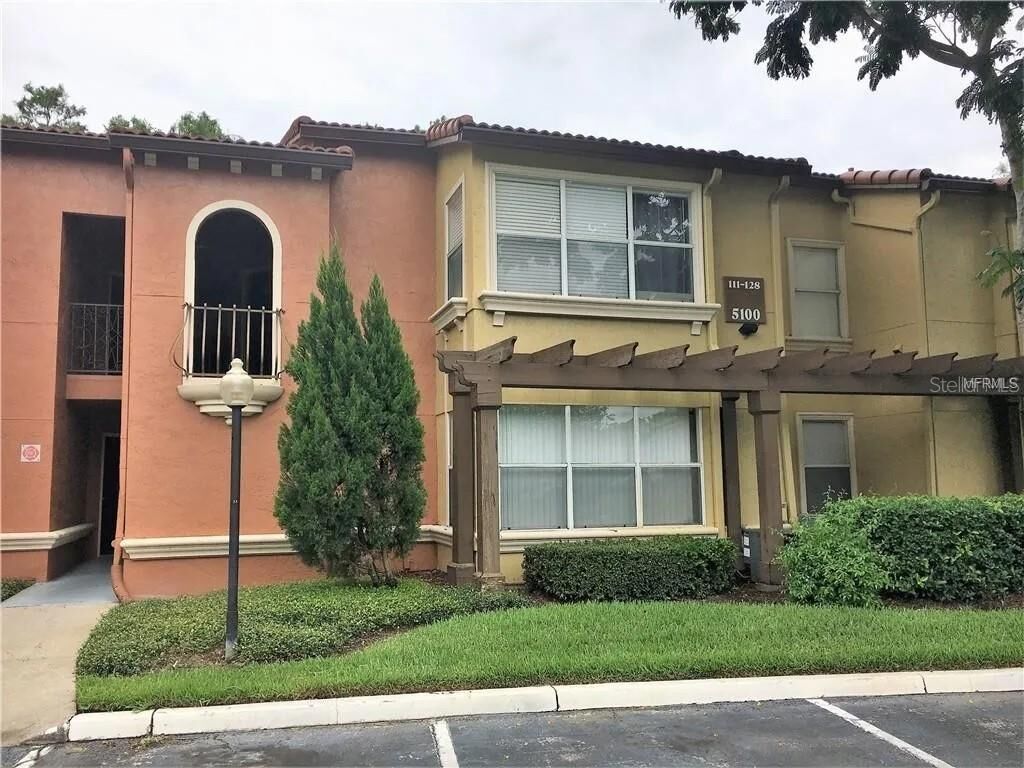 Property Photo:  5100 Conroy Road 26  FL 32811 