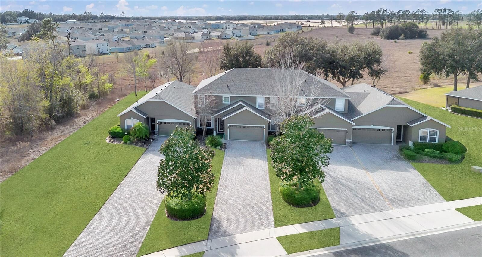 Property Photo:  24008 Sardinia Drive  FL 32776 