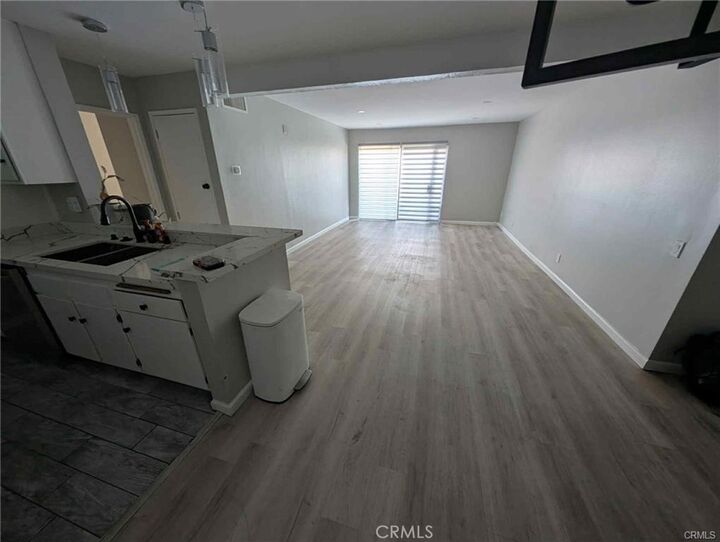 Property Photo:  5460 White Oak Avenue #C302  CA 91316 