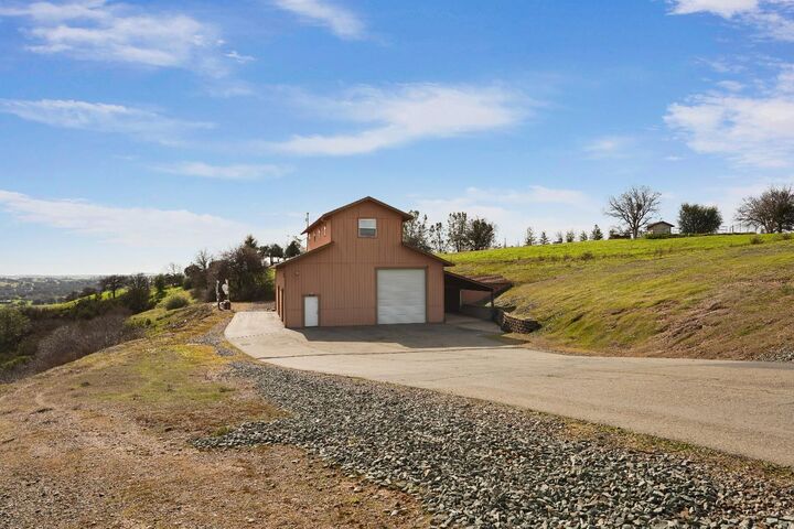 Property Photo:  298 Oak Hollow Lane  CA 95252 