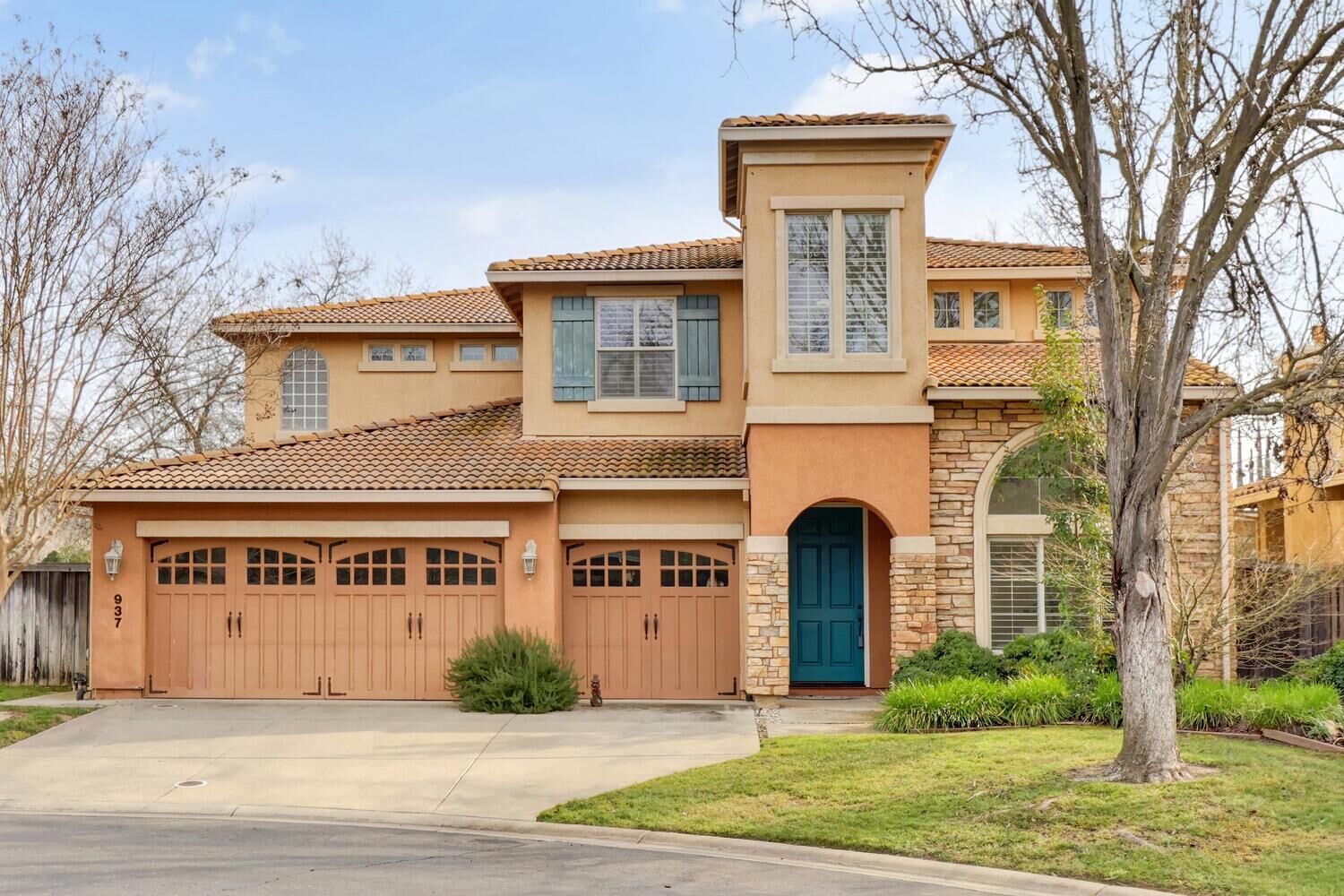 Property Photo:  937 Sierra Park Lane  CA 95864 