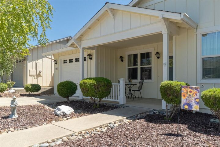 Property Photo:  102 Cottage Circle  CA 95247 