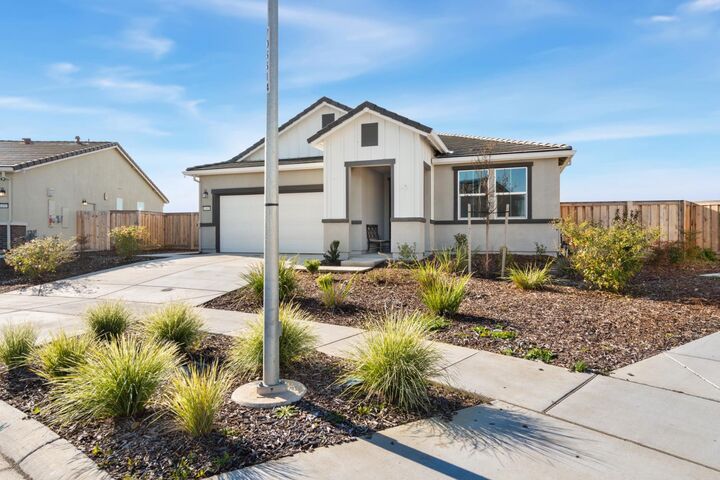 Property Photo:  1485 Stepney Way  CA 95961 