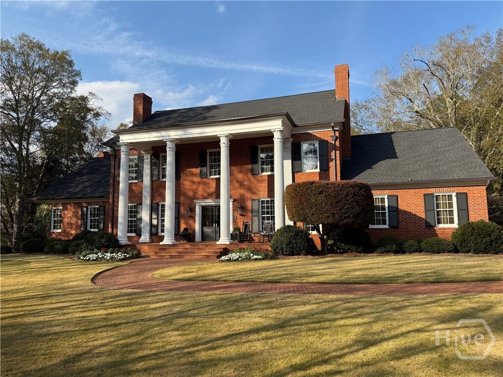 Property Photo:  384 Westview Drive  GA 30606 