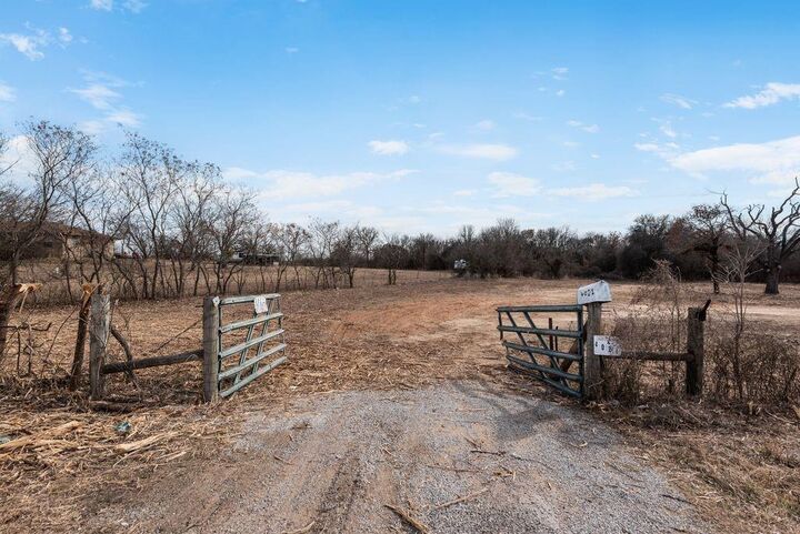 Property Photo:  4021 US Highway 67 377N  TX 76446 