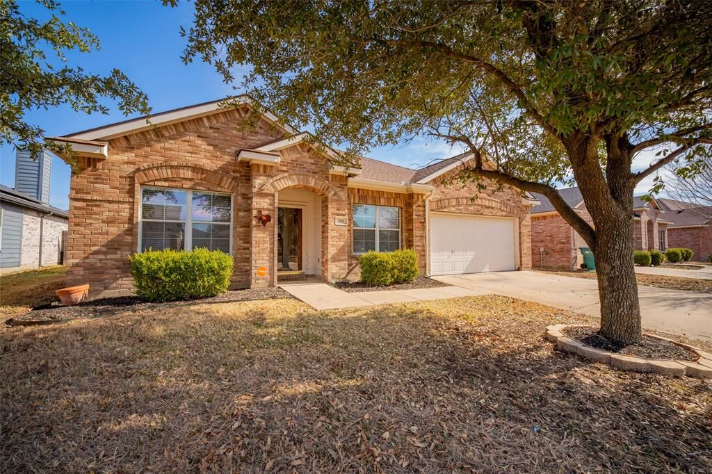 Property Photo:  106 Jennie Marie  TX 75125 
